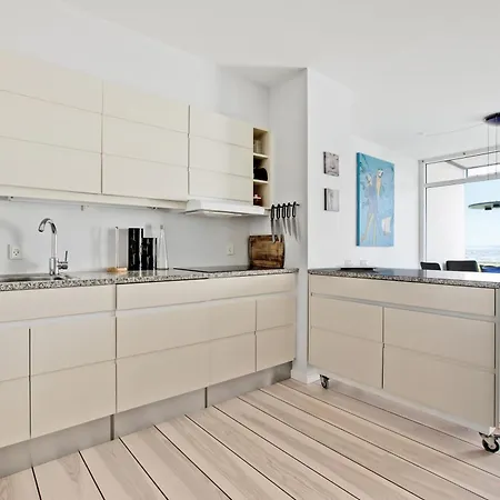 Beautiful Two Story With Panoramic Views Of Bay * Ebeltoft