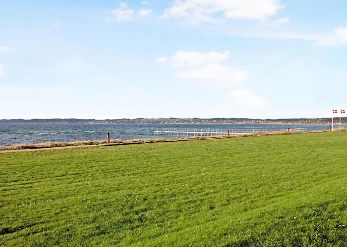 Hébergement de vacances Beautiful Two-storey With Panoramic Views Of Bay Ebeltoft
